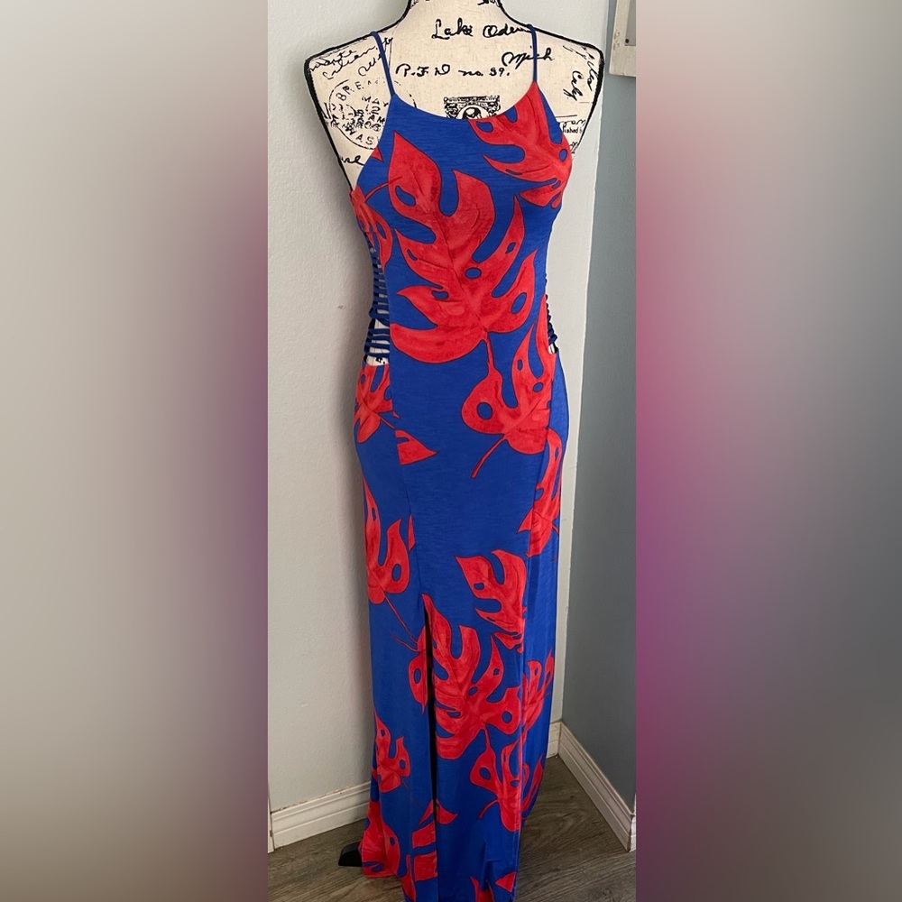 Forever Gate Blue & Red Tropical Monstera Leaf Print Maxi Dress-Size Small-NWT - Picture 2 of 4
